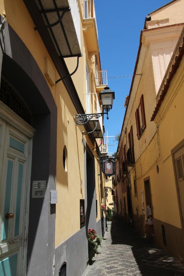 Apartamento Piazza Tasso Max 1 Península Sorrentina Exterior foto